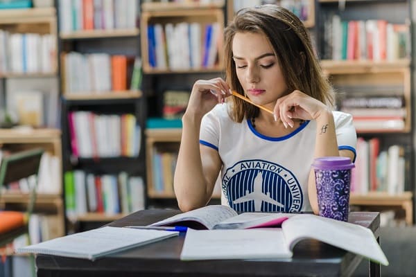 Why Students are Turning to GlenEagles School for English Proficiency Training